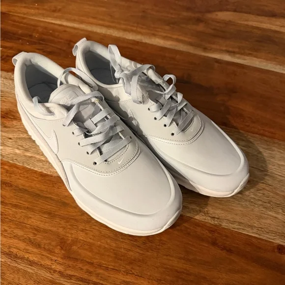 Nike Air Max Thea Pure Platinum, Women’s 8 NWOT - Picture 5 of 9